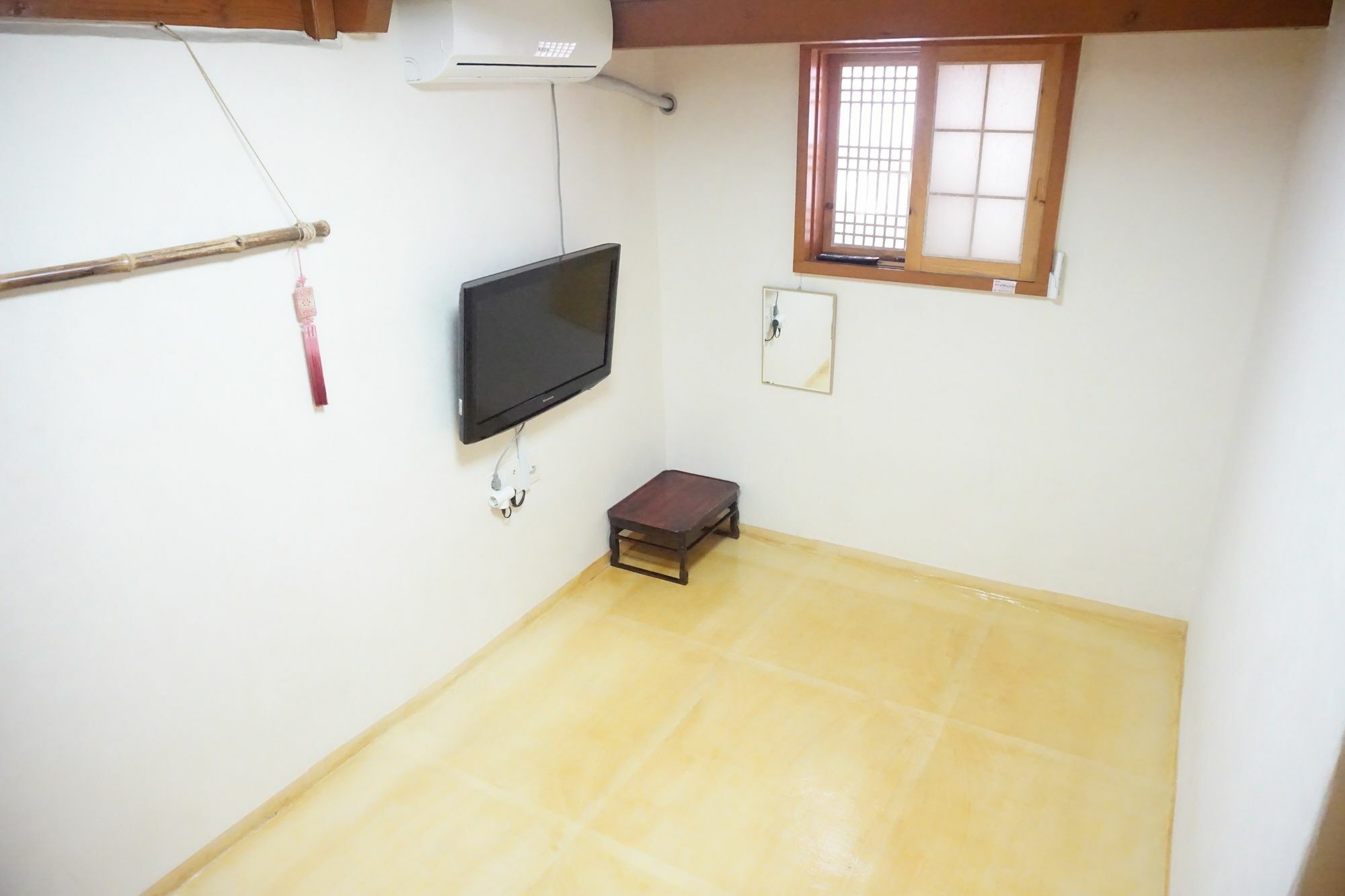 Han Hanok Guesthouse Seúl Exterior foto